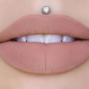 NWT Jeffree Star Velour Liquid Lipstick New In Box MANNEQUIN